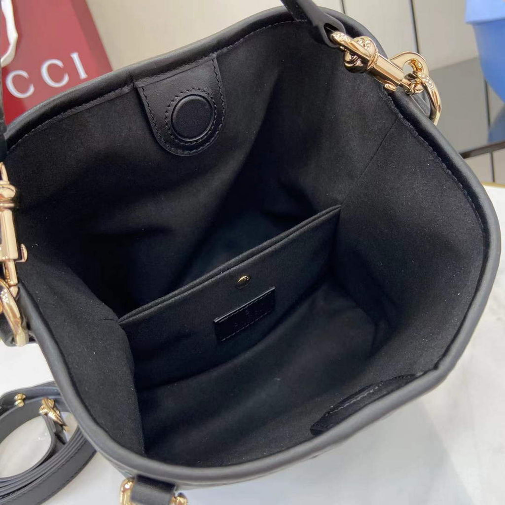 Gucci GG Emblem small bucket bag 815118 in GG black leather