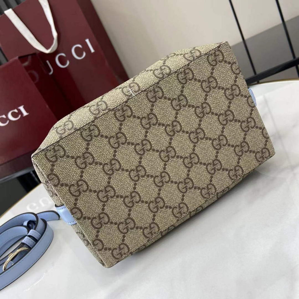 Gucci GG Emblem small bucket bag 815118 in blue fabric