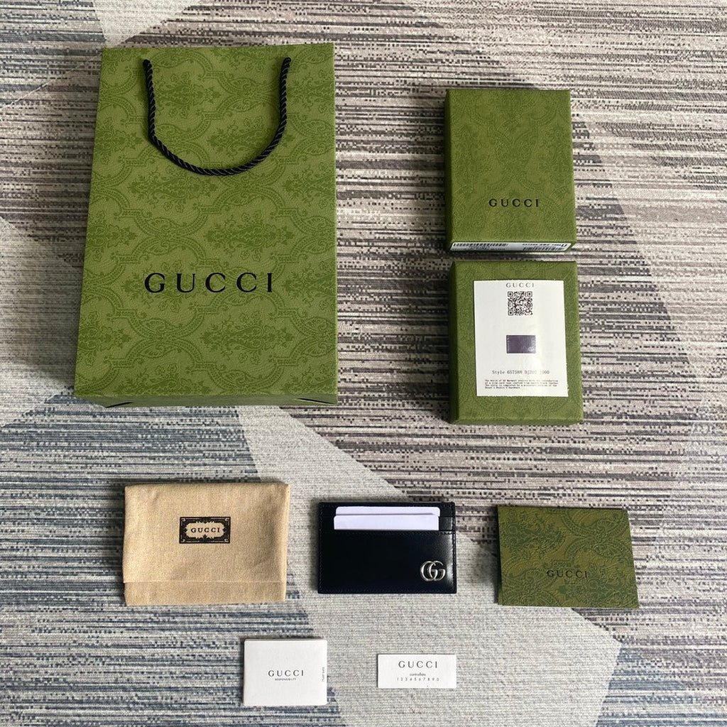 Gucci GG Marmont card case 657588 black leather Silver