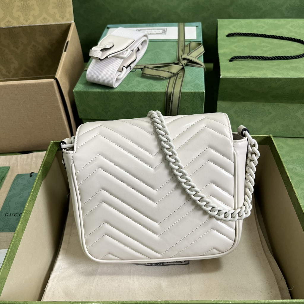 Gucci GG Marmont mini shoulder bag, 739681 in white leather