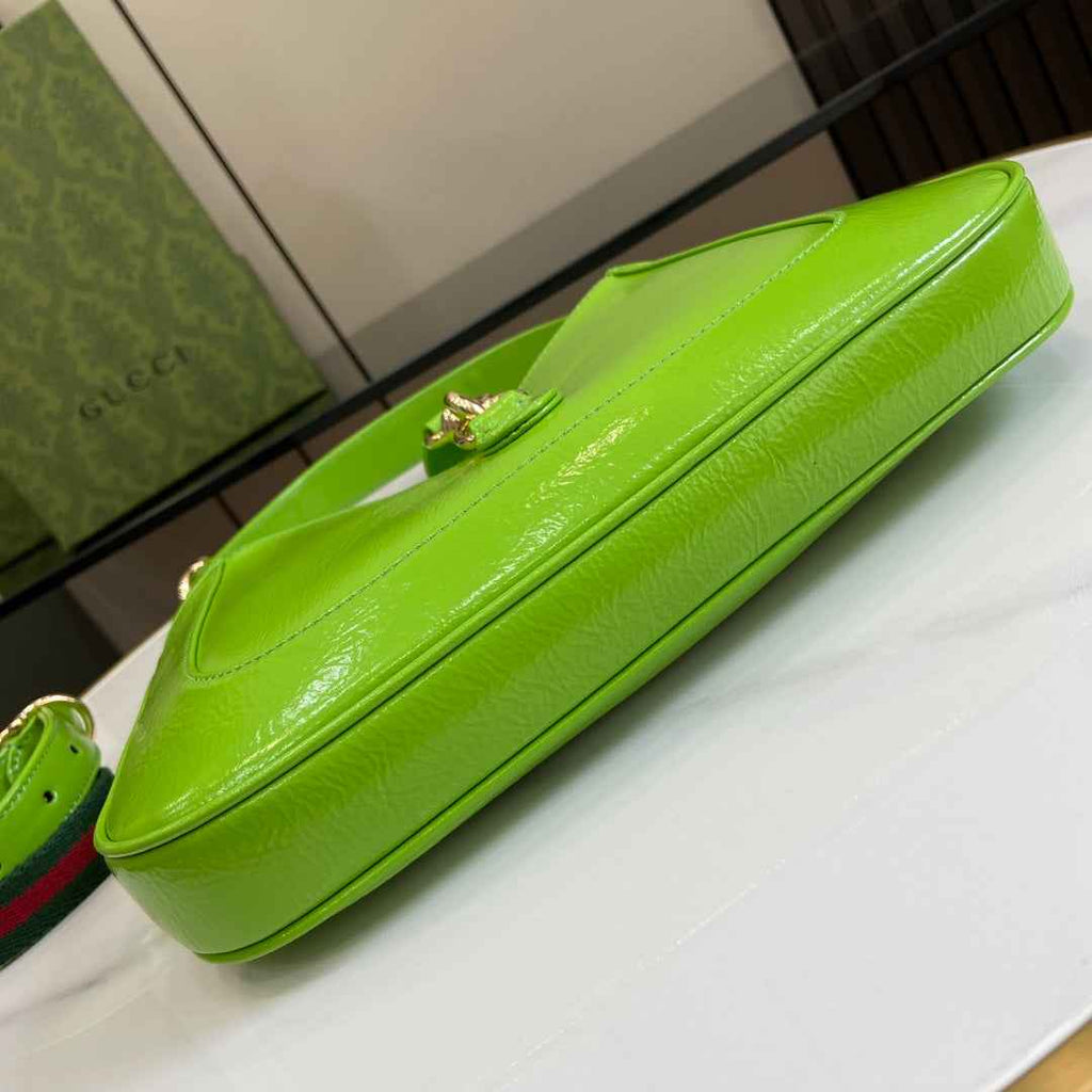 Gucci Jackie small shoulder bag in green patent leather 782849