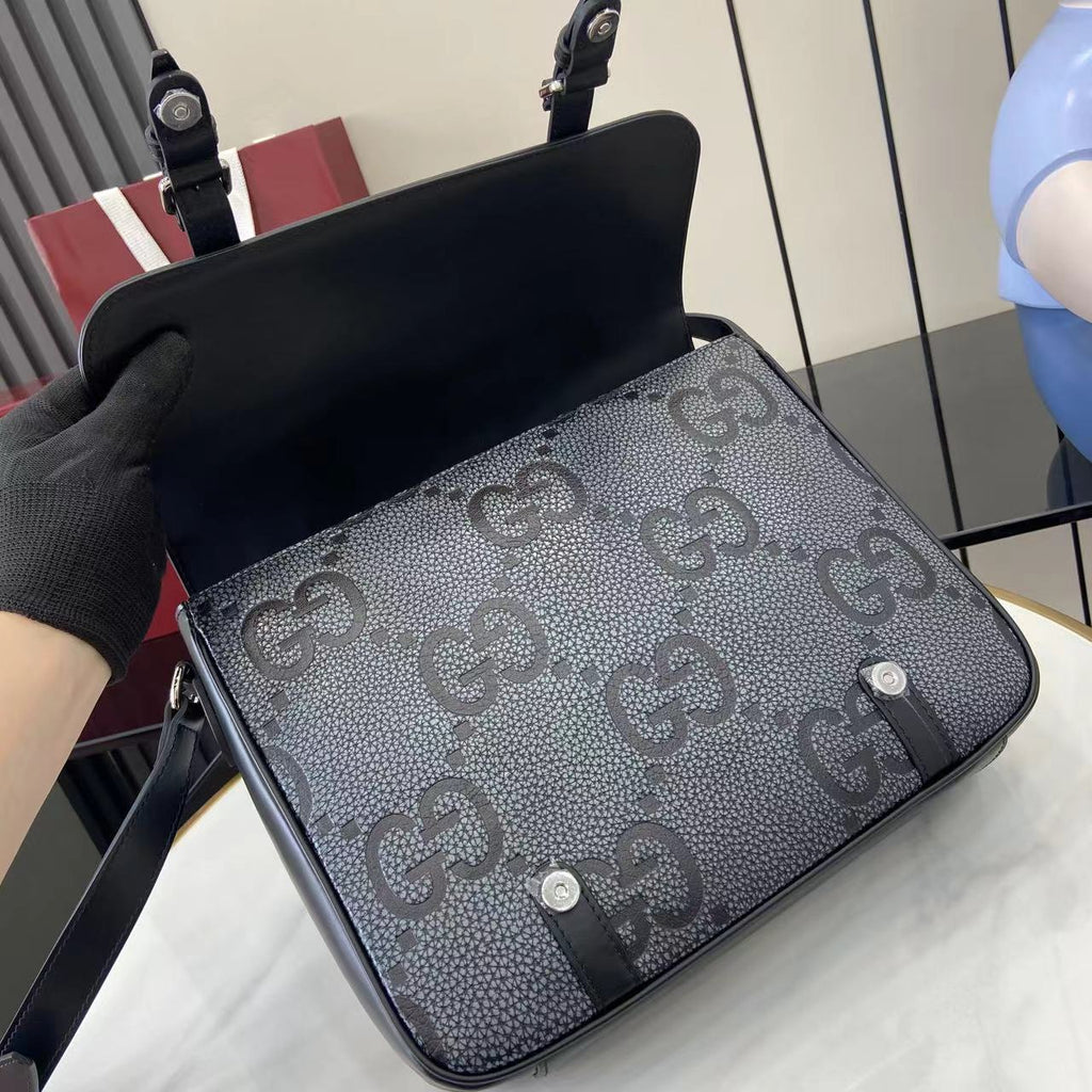 Gucci Jumbo GG medium messenger bag 760234 in gray leather
