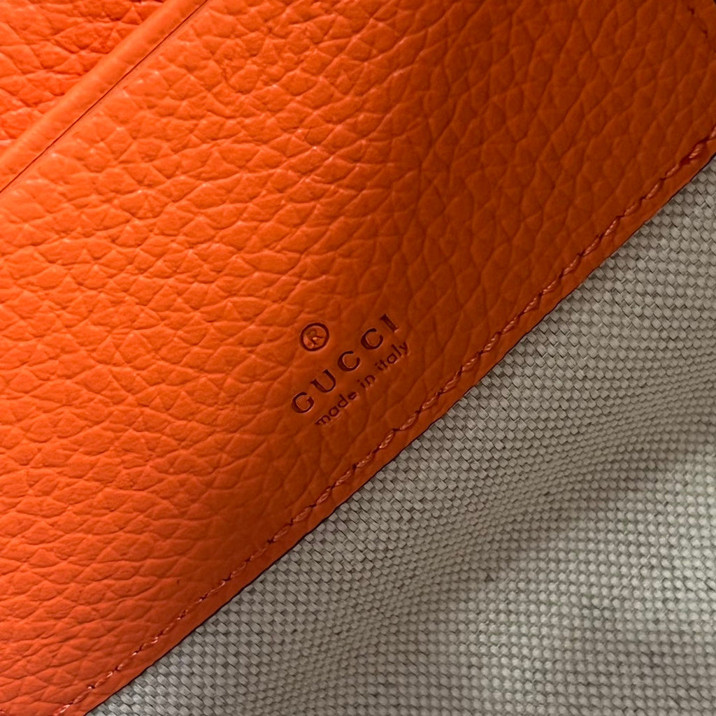 Gucci Jumbo GG pouch in black leather 739490 In Orange leather