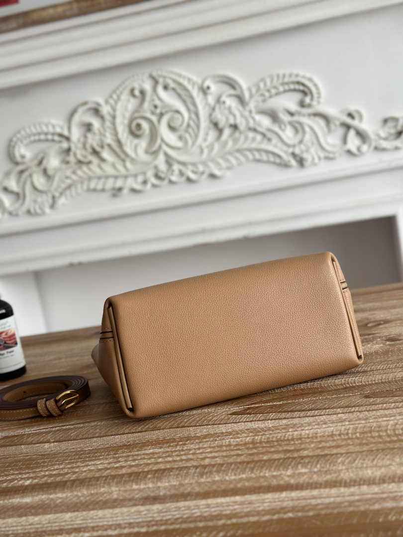 Hermès 24/24 Mini Bag Evercolor Swift Leather Apricot Gold - Default Title - View 4