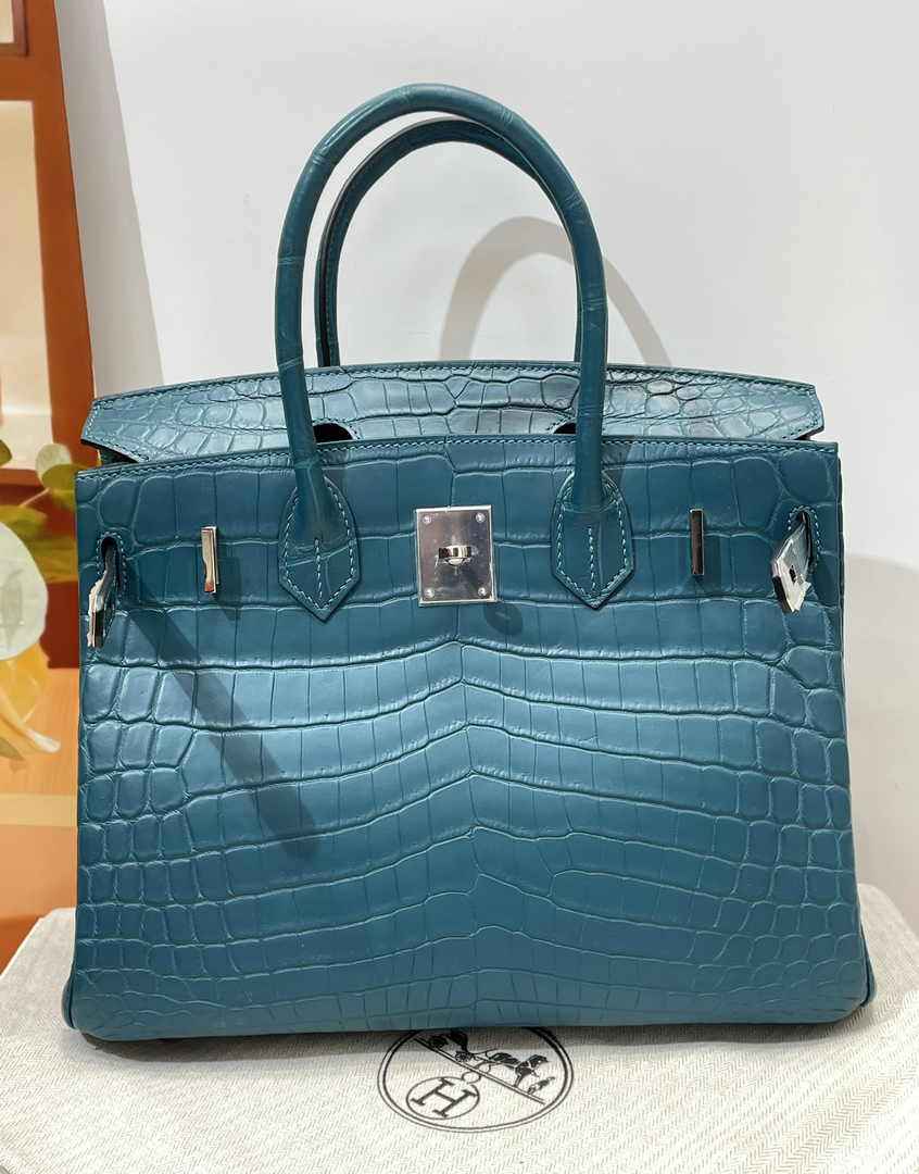 Hermès Birkin Bag 30cm Dark Blue Crocodile Leather Gold Hardware H8885 - Default Title - View 2