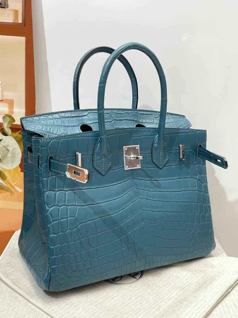 Hermès Birkin Bag 30cm Dark Blue Crocodile Leather Gold Hardware H8885 - Default Title - View 3