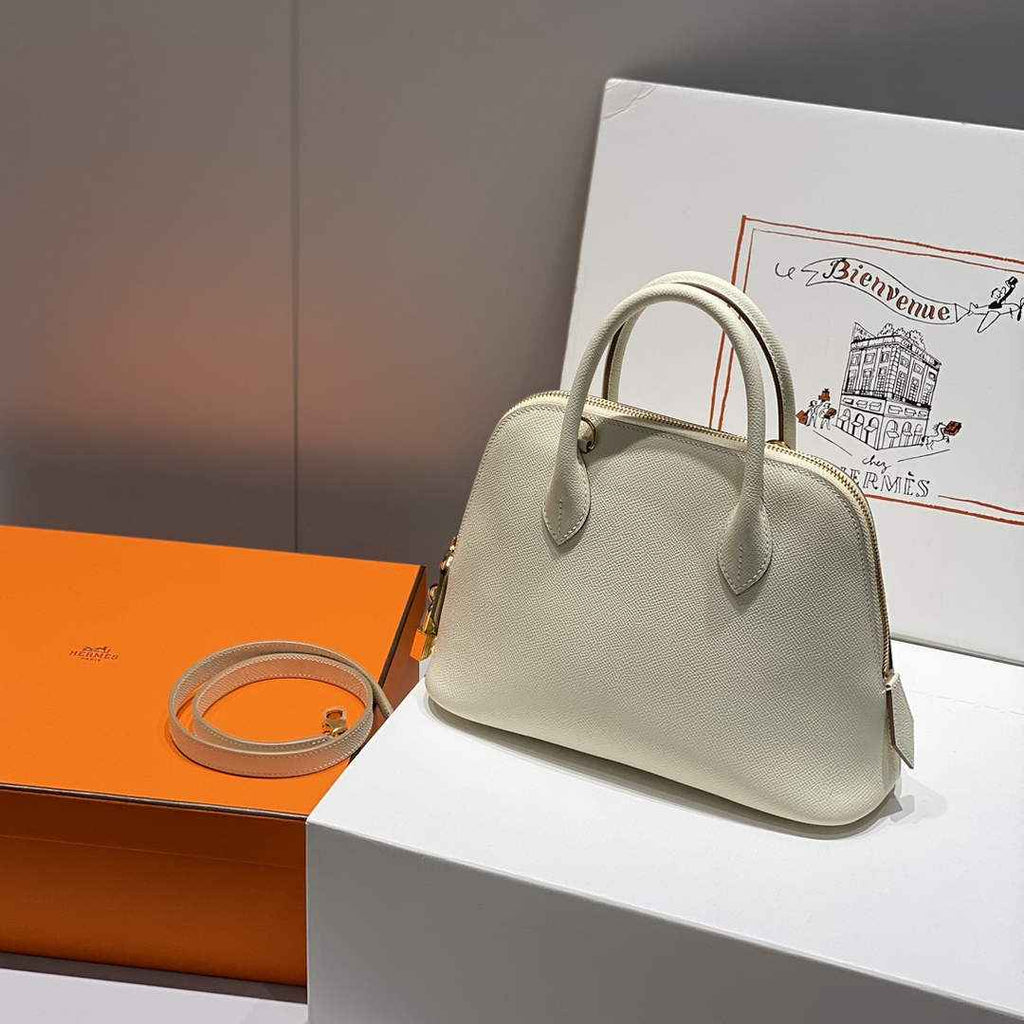 Hermes Bolide 1923 Bag 25 in Beige Epsom Calfskin Gold Hardware - Default Title - View 3