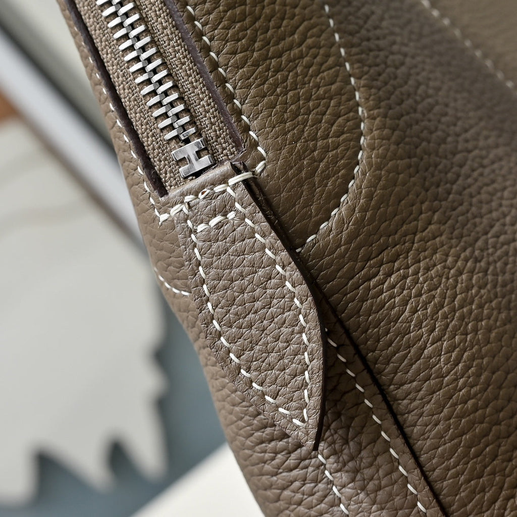 Hermes Bolide Messenger bag in Togo calfskin Light Gray - Default Title - View 7