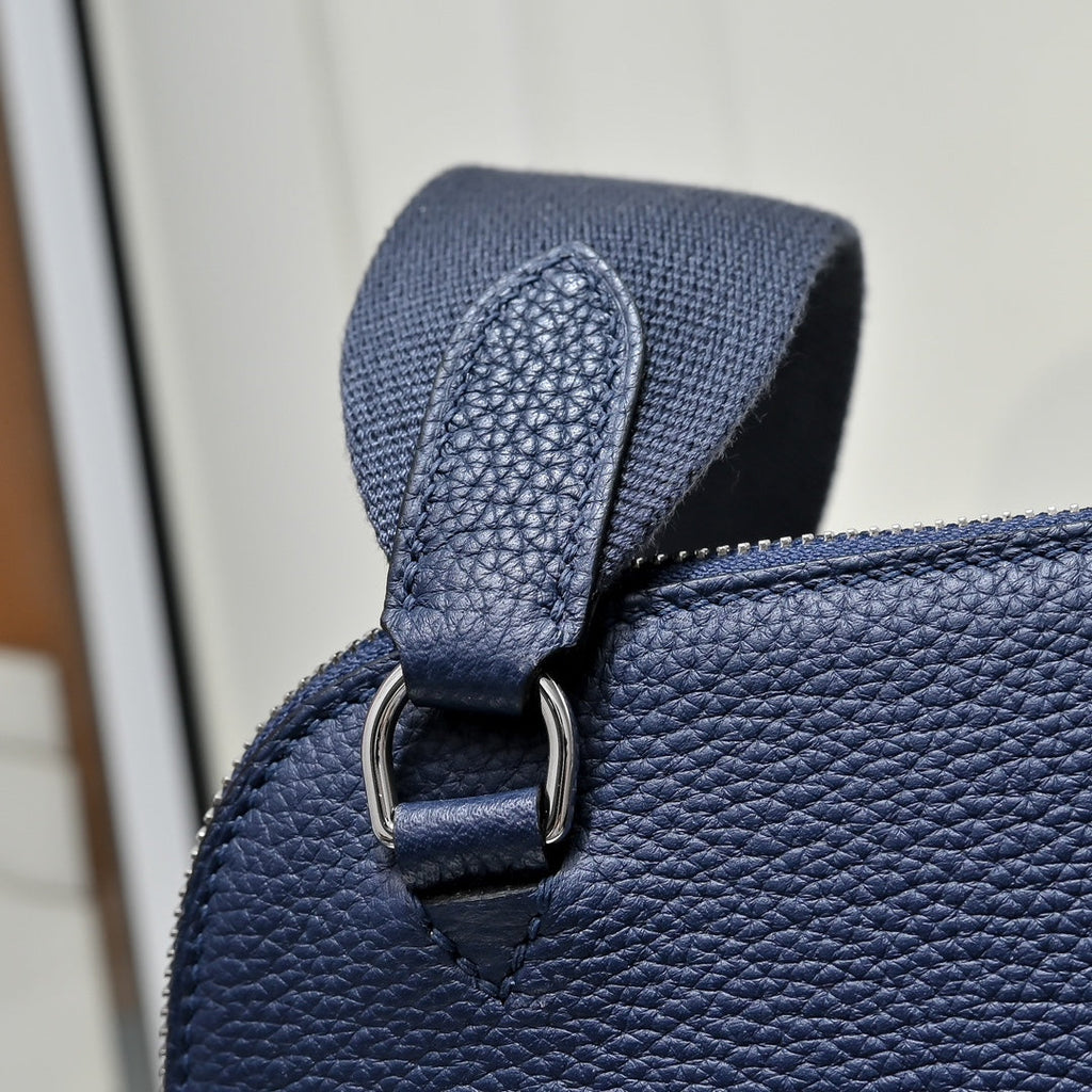 Hermes Bolide Messenger bag in Togo calfskin Blue - Default Title - View 6