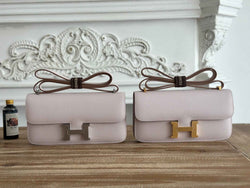 Hermès Constance bag in Light Pink Epsom leather H382653 - Gold - View 1