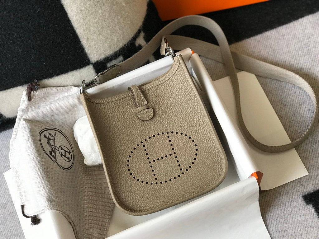 Hermès Evelyne 18 Togo Leather Shoulder Mini Bag Silver Gray - Default Title - View 3
