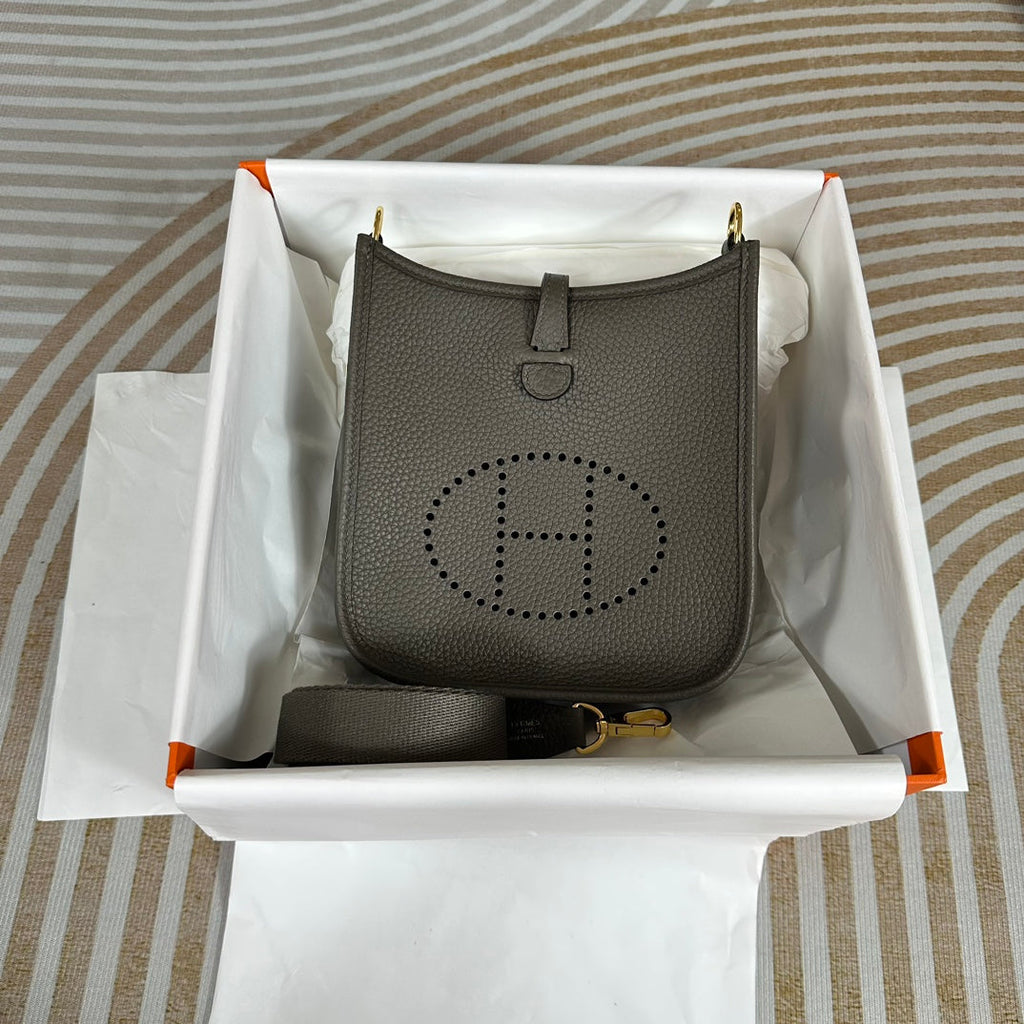 Hermes Evelyne III 17 Dark Gray Togo Leather Bag Gold H5606 - Default Title - View 1