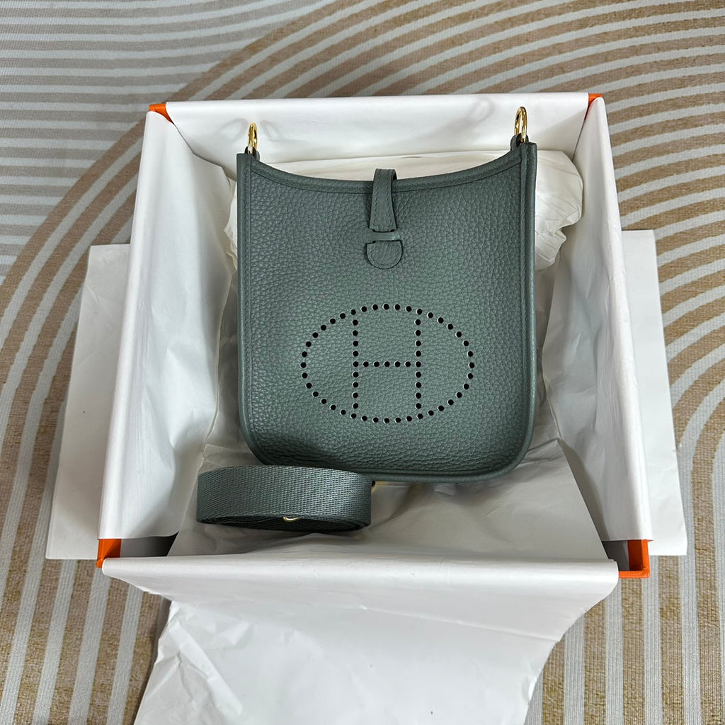 Hermes Evelyne III 17 Dark Green Togo Leather Bag Gold H5610 - Default Title - View 1