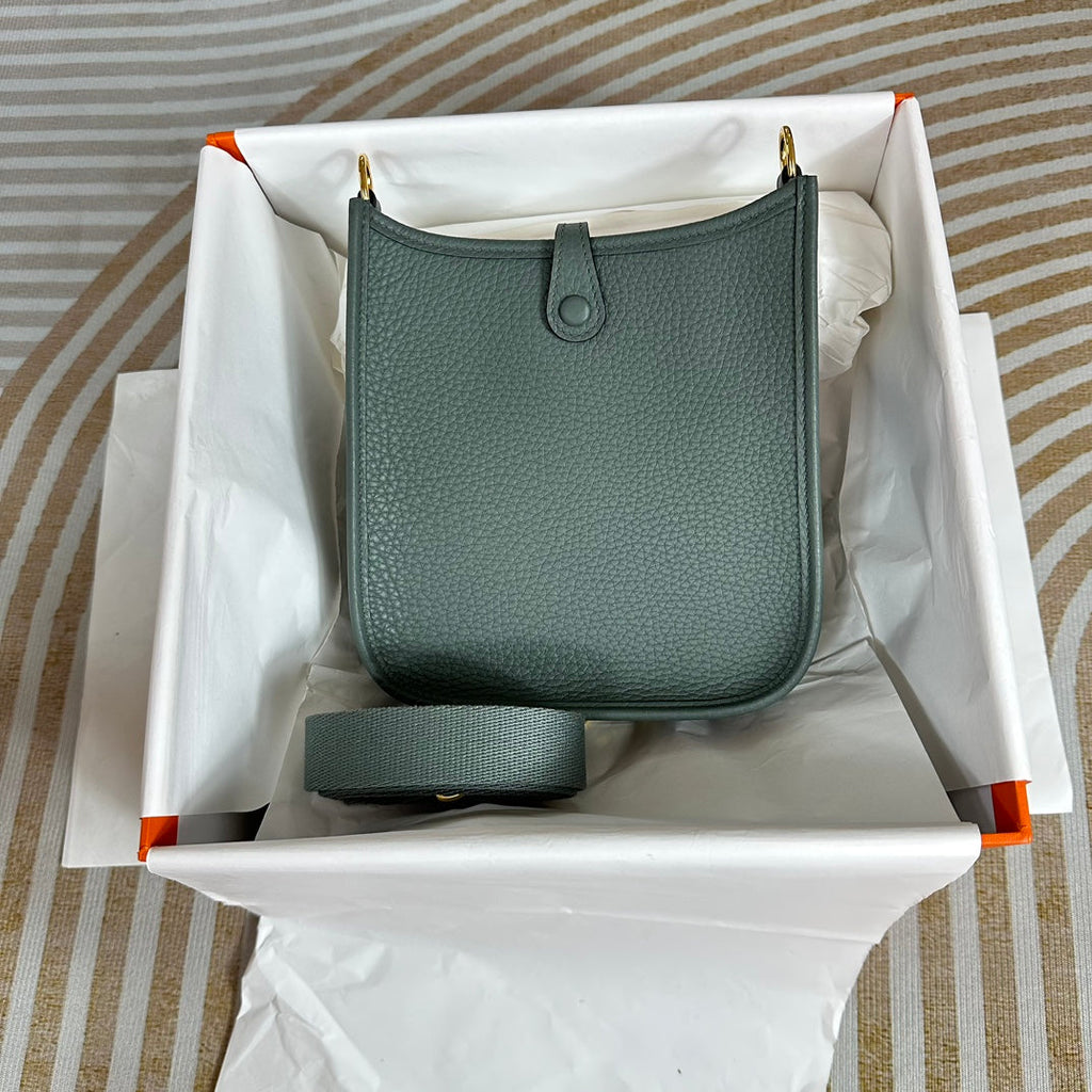 Hermes Evelyne III 17 Dark Green Togo Leather Bag Gold H5610 - Default Title - View 2
