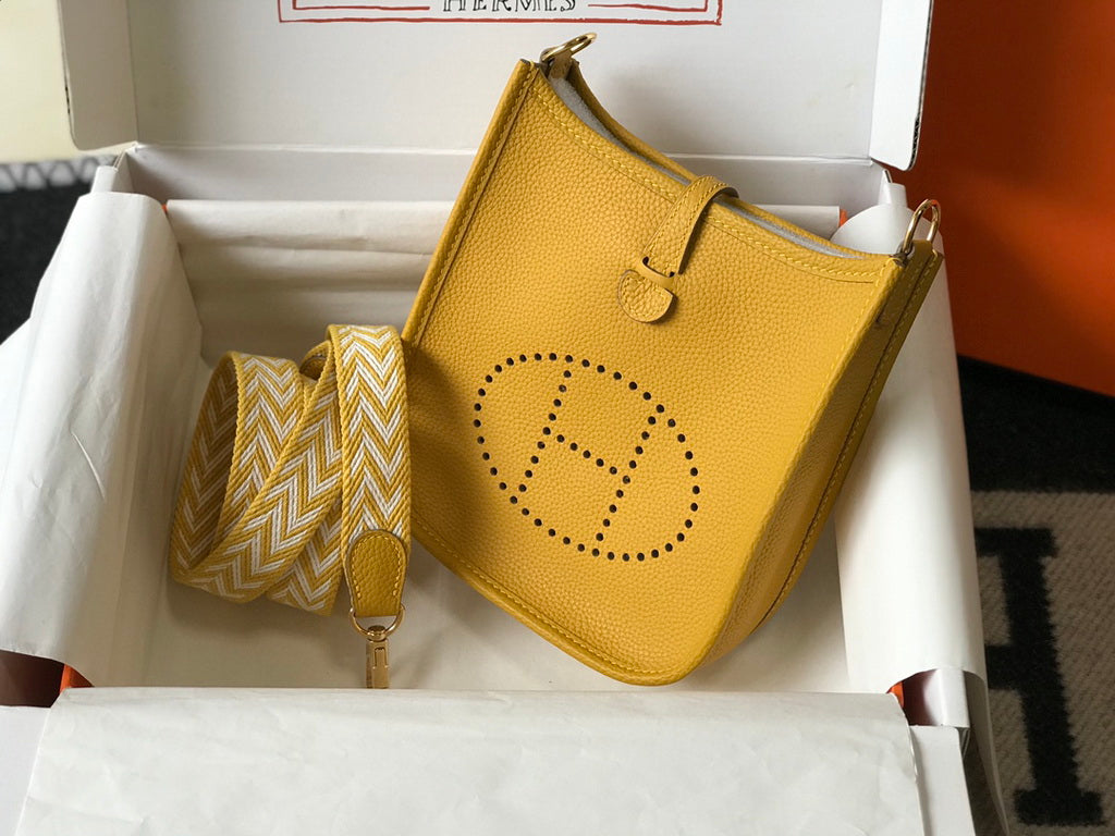 Hermes Evelyne III 18 Togo Leather Crossbody half Handmade Bag Gold Yellow - Default Title - View 2
