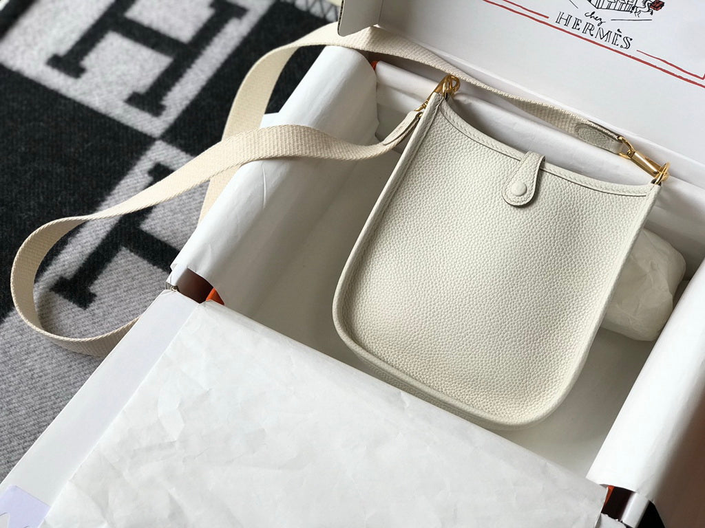Hermes Evelyne III 18 Togo Leather Crossbody half Handmade Bag Gold Beige - Default Title - View 2