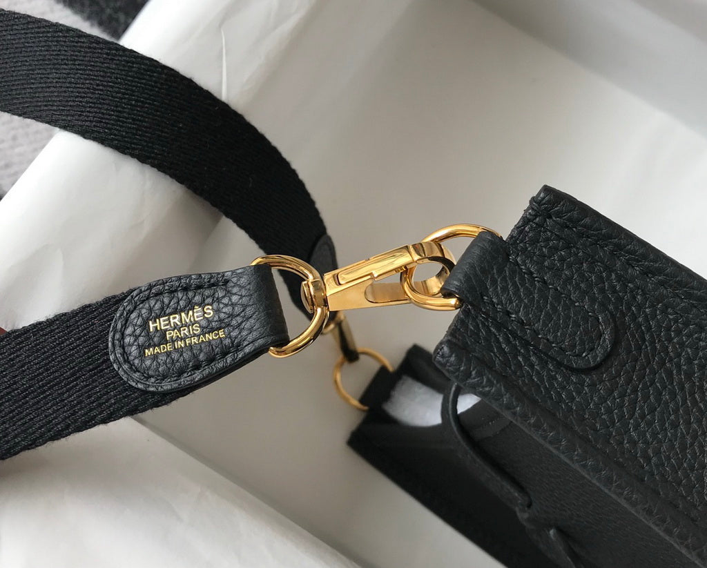 Hermes Evelyne III 18 Togo Leather Crossbody half Handmade Bag Gold Black - Default Title - View 6