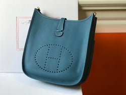Hermès Evelyne III 29 Bag Taurillon Clemence Blue - Default Title - View 1