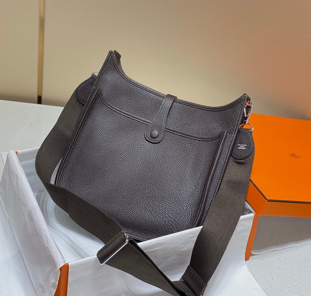 Hermès Evelyne III 29 Taurillon Clemence Shoulder Bag Coffee Silver - Default Title - View 3