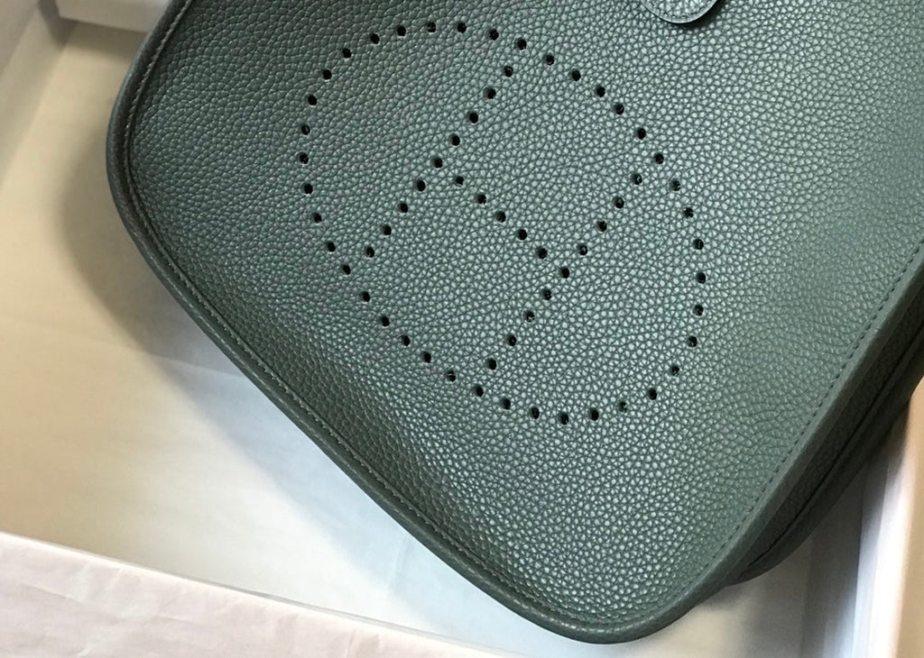 Hermès Evelyne III 29 Taurillon Clemence Shoulder Bag ArmyGreen Silver - Default Title - View 5