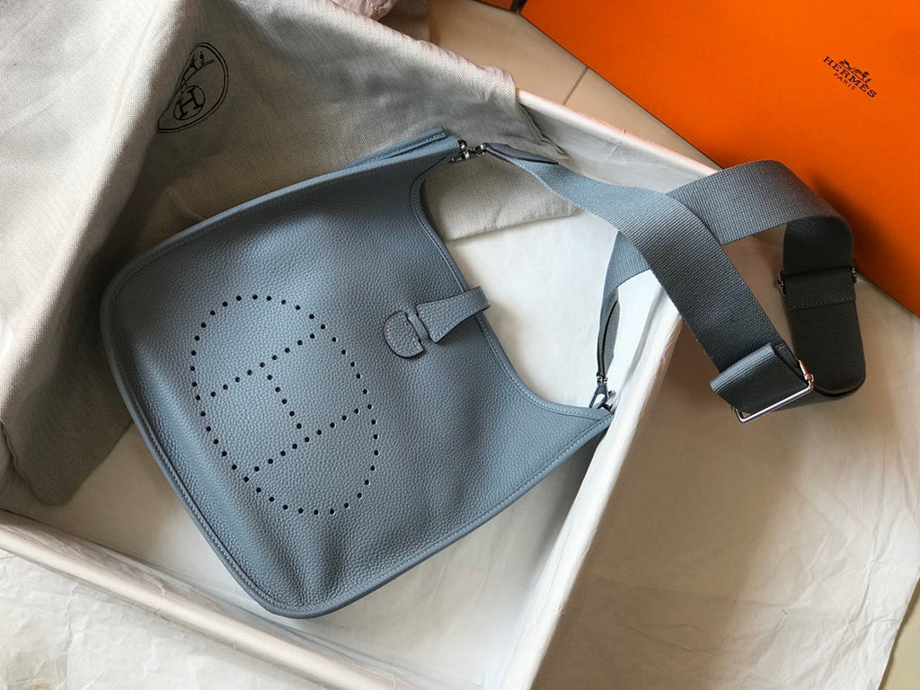 Hermès Evelyne III 29 Taurillon Clemence Shoulder Bag Light Blue Silver - Default Title - View 3
