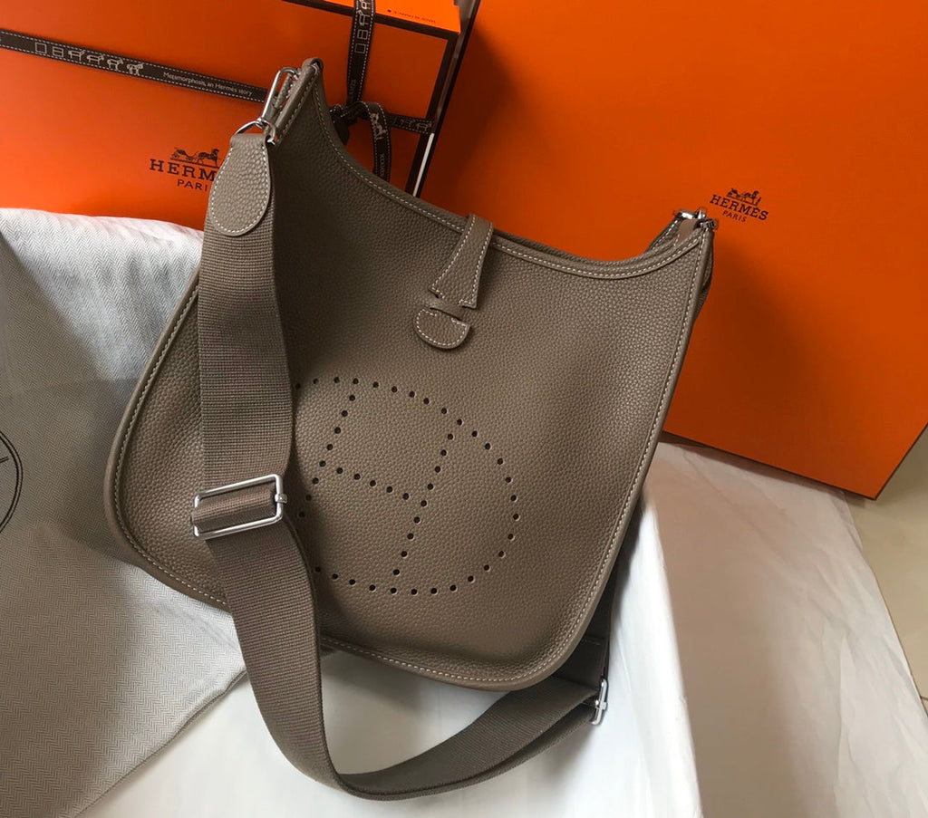 Hermès Evelyne III 29 Taurillon Clemence Shoulder Bag Dark Gray Silver - Default Title - View 3