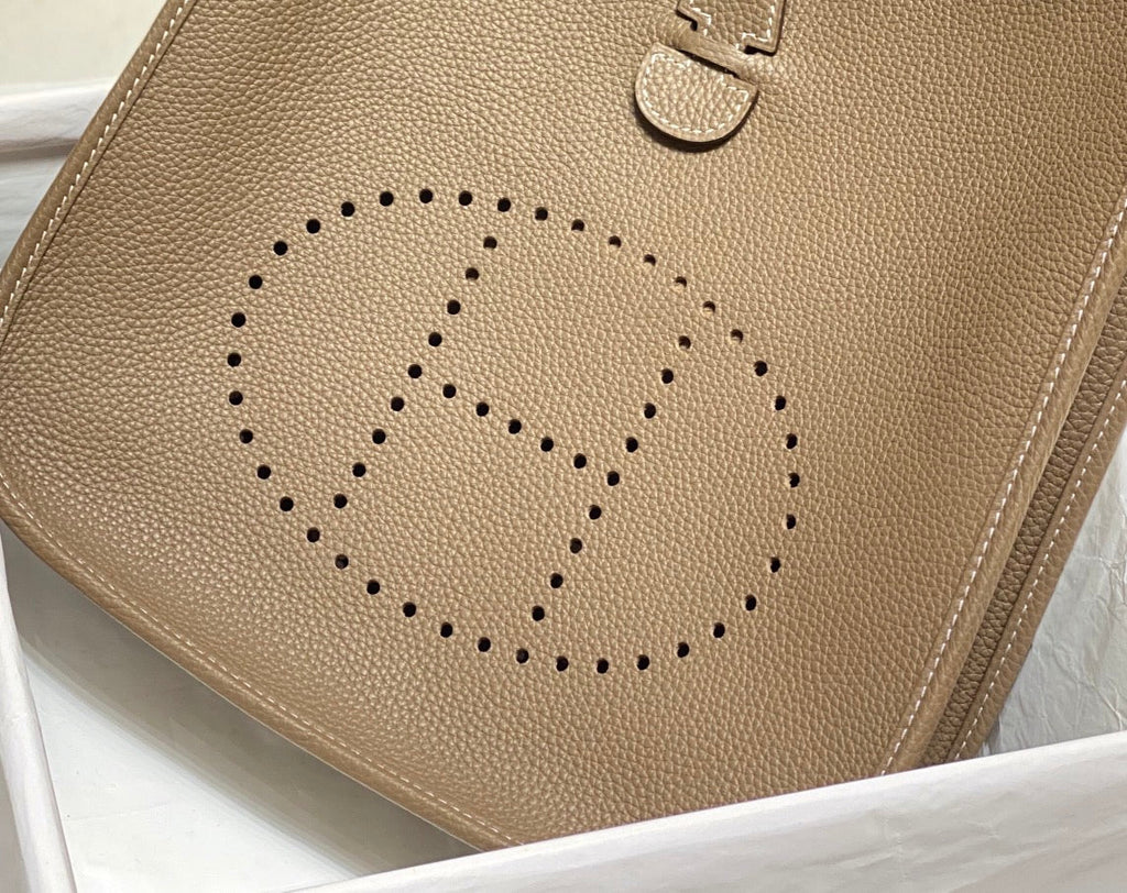 Hermès Evelyne III 29 Taurillon Clemence Shoulder Bag Silver Gray - Default Title - View 5