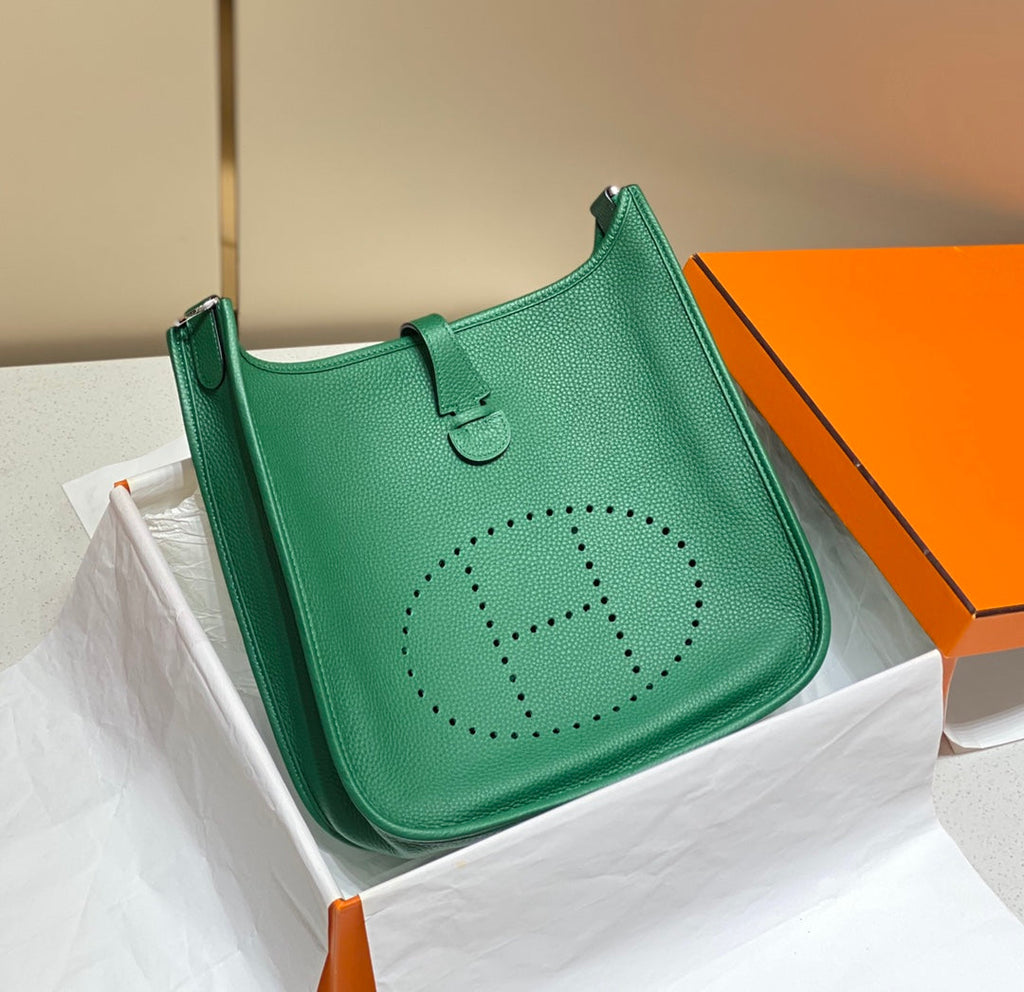 Hermès Evelyne III 29 Taurillon Clemence Shoulder Bag Green Silver - Default Title - View 3