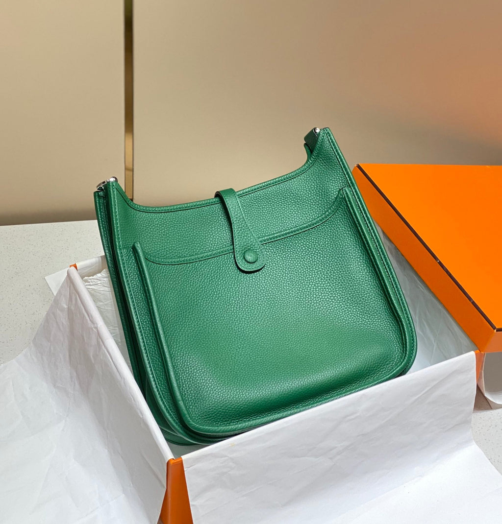 Hermès Evelyne III 29 Taurillon Clemence Shoulder Bag Green Silver - Default Title - View 4