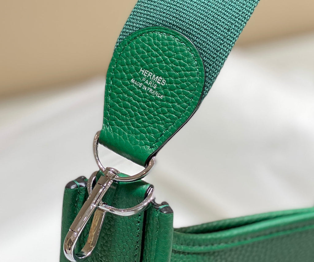 Hermès Evelyne III 29 Taurillon Clemence Shoulder Bag Green Silver - Default Title - View 6