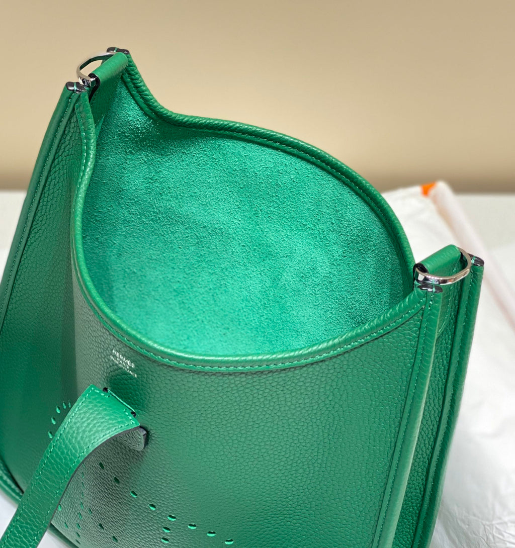 Hermès Evelyne III 29 Taurillon Clemence Shoulder Bag Green Silver - Default Title - View 9