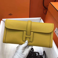 Hermes Jige 29 Wallet Clutch In Epsom Leather Yellow - Default Title - View 1