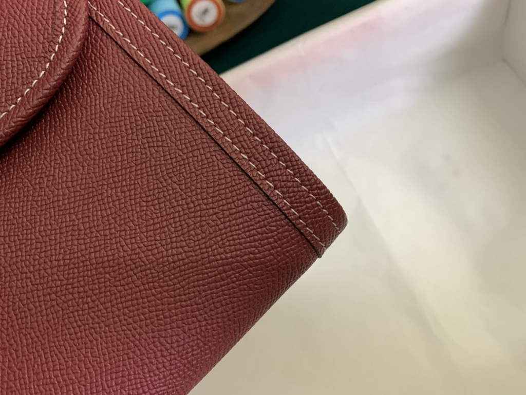 Hermes Jige 29cm Wallet Clutch In Epsom Leather Wine Red - Default Title - View 4