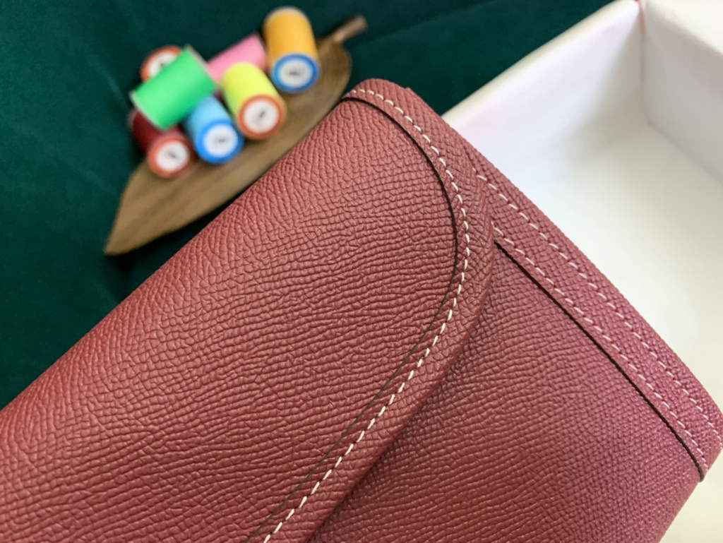 Hermes Jige 29cm Wallet Clutch In Epsom Leather Wine Red - Default Title - View 5
