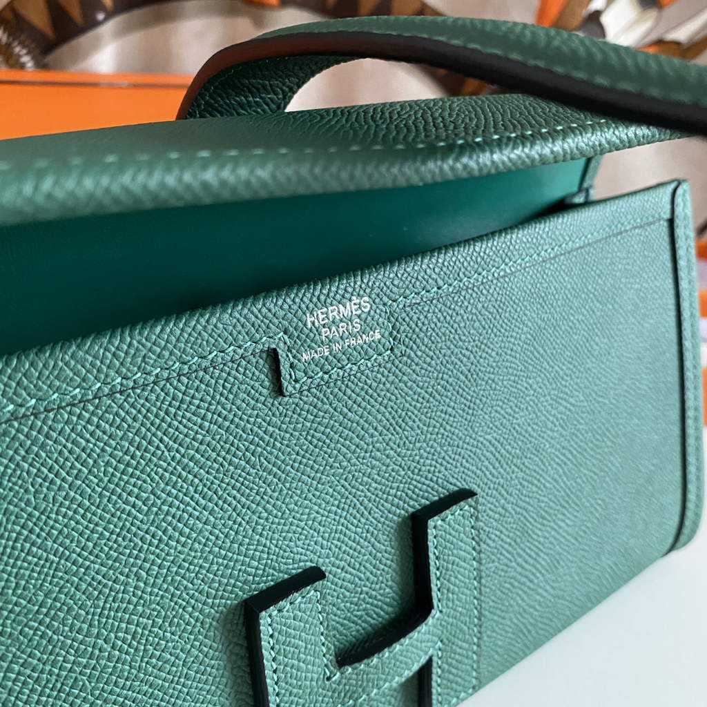 Hermes Jige 29 Wallet Clutch In Epsom Leather Green - Default Title - View 9