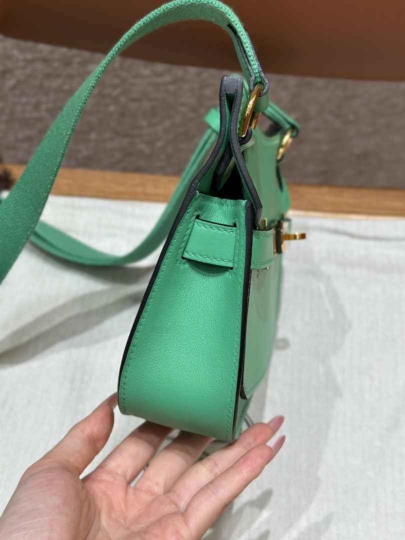 Hermes Jypsiere mini bag Green Swift Leather Gold H25610 - Default Title - View 3