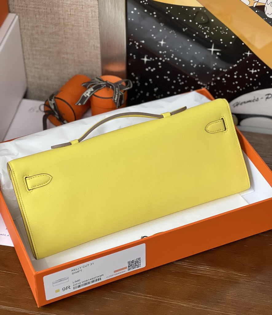 Hermès Kelly Cut Clutch 31cm Swift Leather Yellow Gold - Default Title - View 6