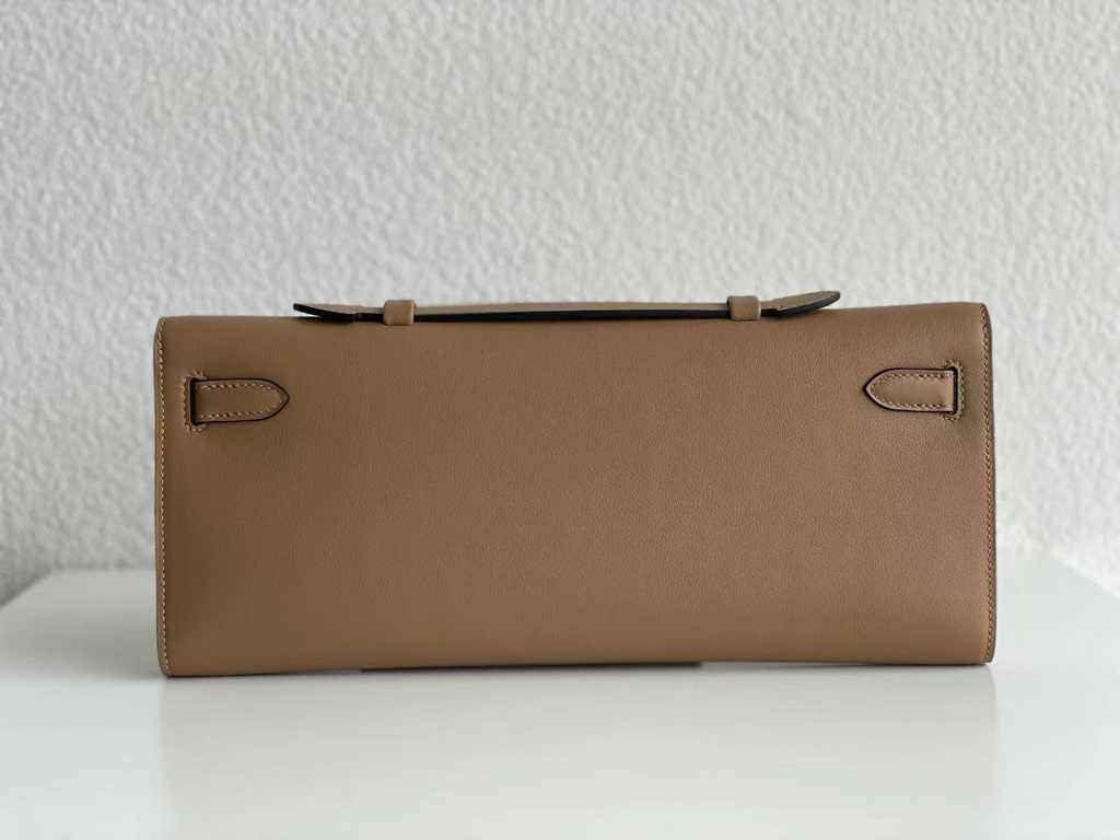 Hermès Kelly Cut Clutch 31cm Swift Leather Kakhi Silver - Default Title - View 3
