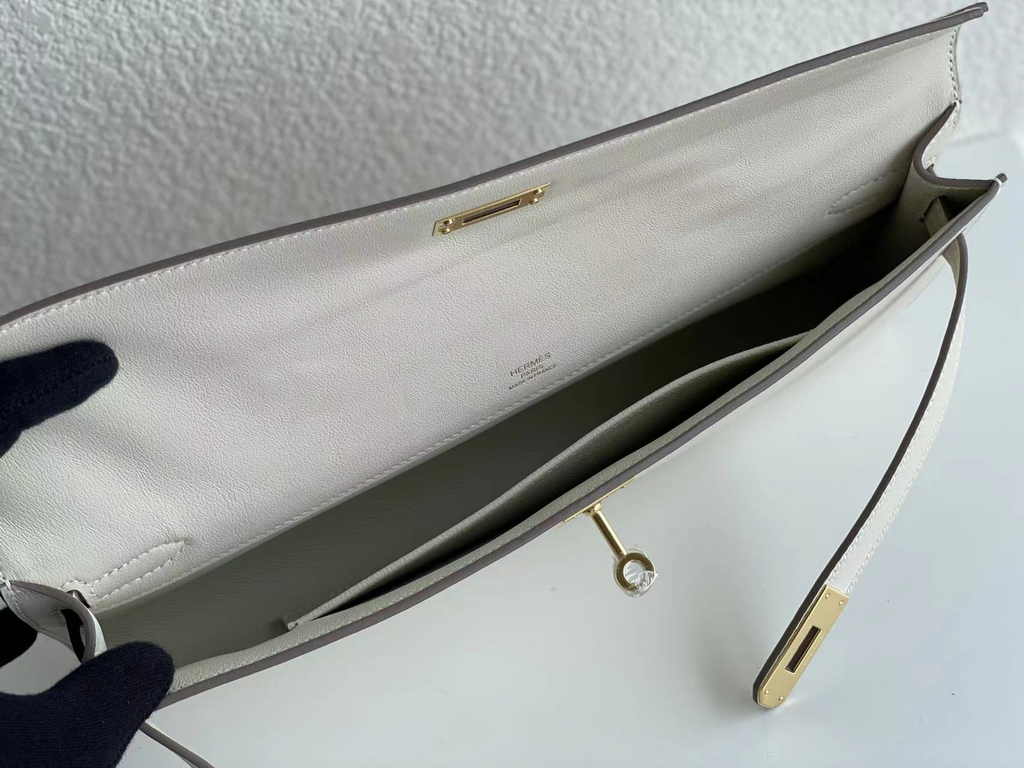 Hermès Kelly Cut Clutch 31cm Swift Leather Beige Silver - Default Title - View 8