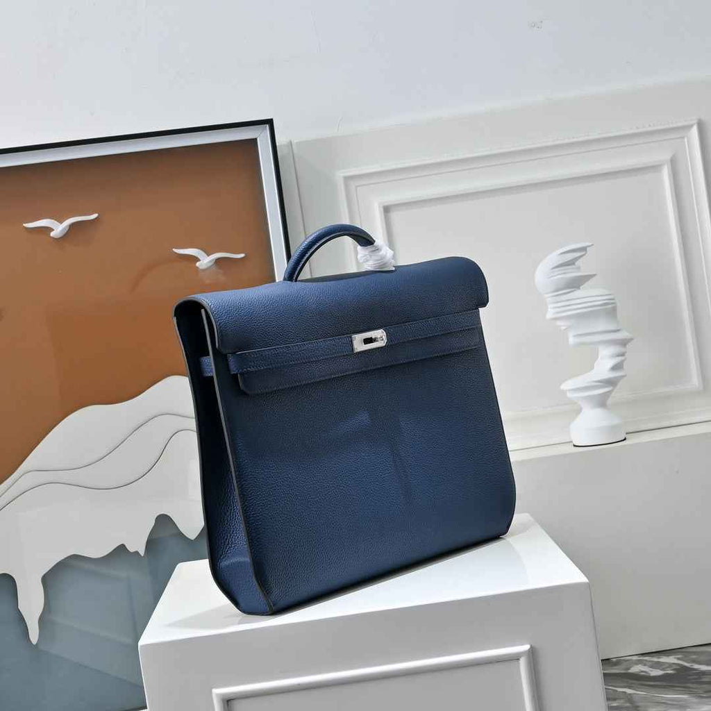 Hermès Kelly Dépêche 36 in Dark Blue Togo Leather - Default Title - View 2