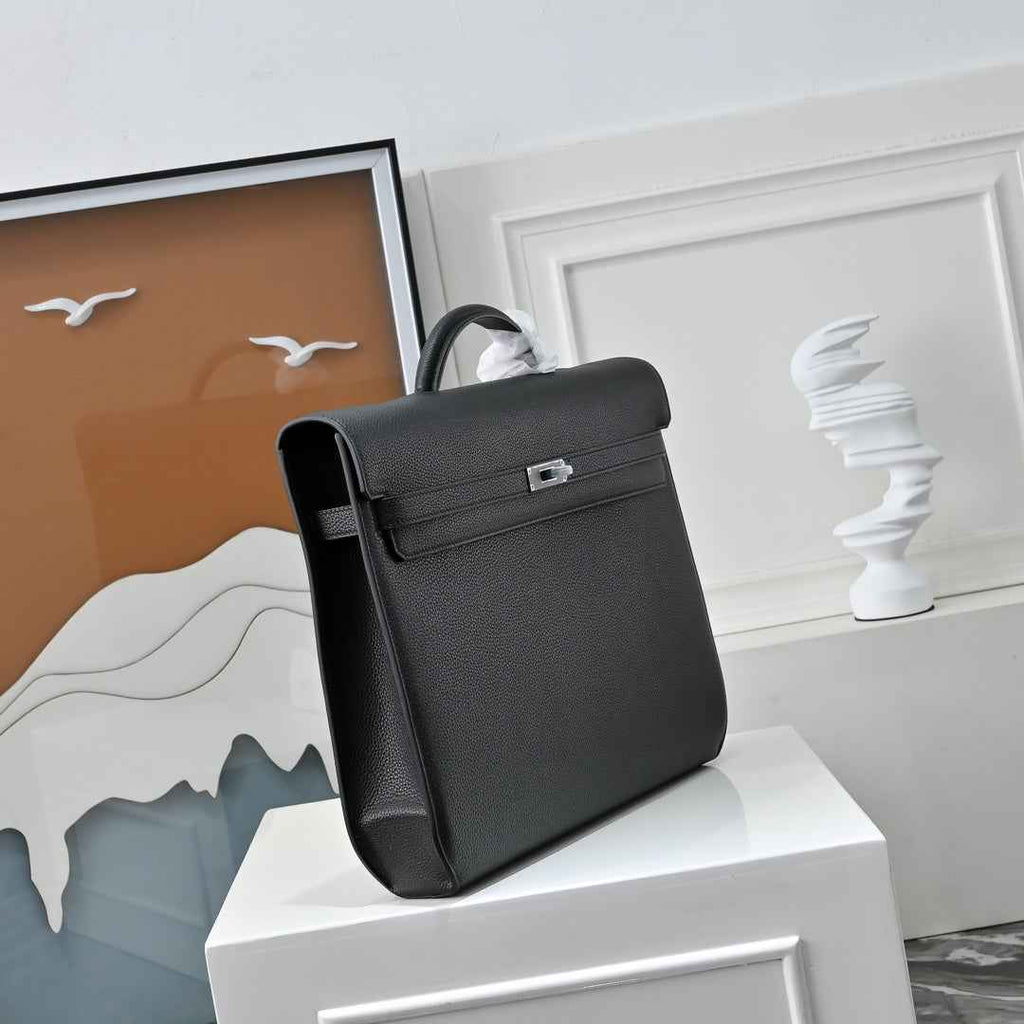 Hermès Kelly Dépêche 36 â€?Hand-stitched Togo Calfskin in Black - Default Title - View 2