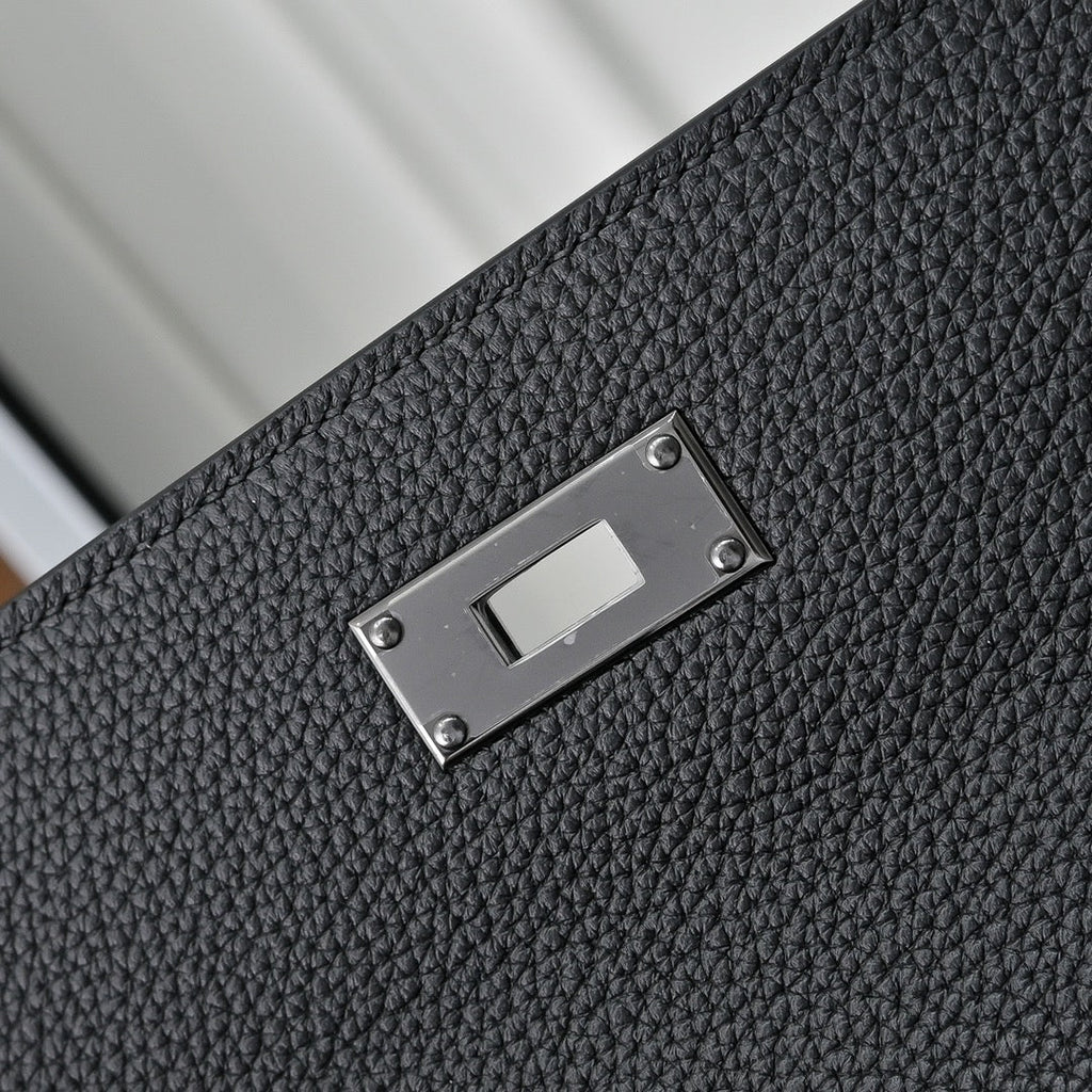 Hermès Kelly Dépêche 36 â€?Hand-stitched Togo Calfskin in Black - Default Title - View 8