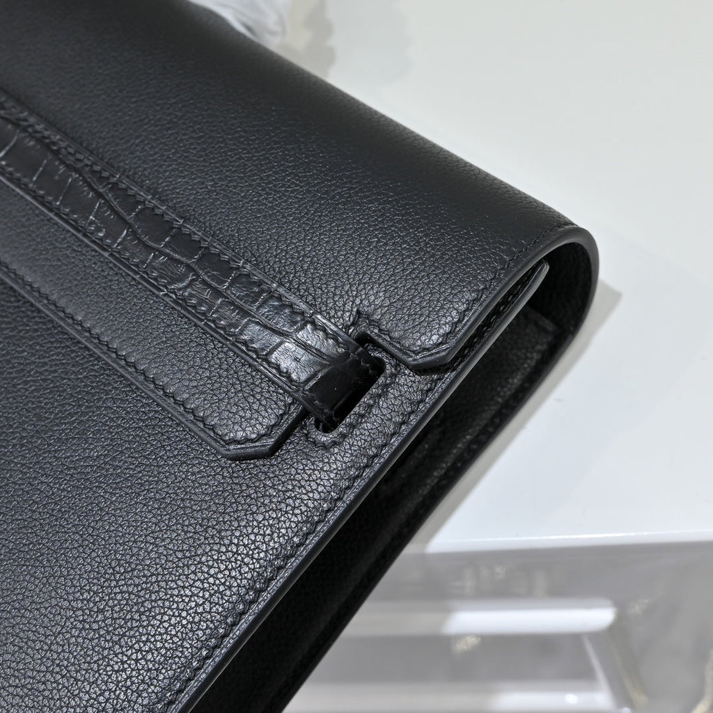 Black & Togo. The Hermès Kelly Dépêche 36. Forever classic - Default Title - View 6