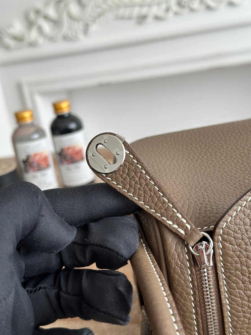 Hermes Lindy Mini Bag Togo Leather Gray Silver H68603 - Default Title - View 6