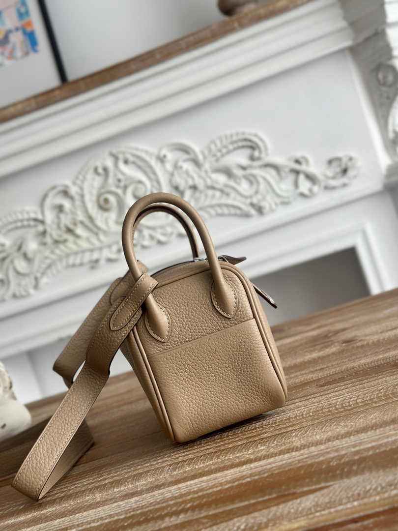 Hermes Lindy Mini Bag Khaki Togo Leather Silver H68635 - Default Title - View 2