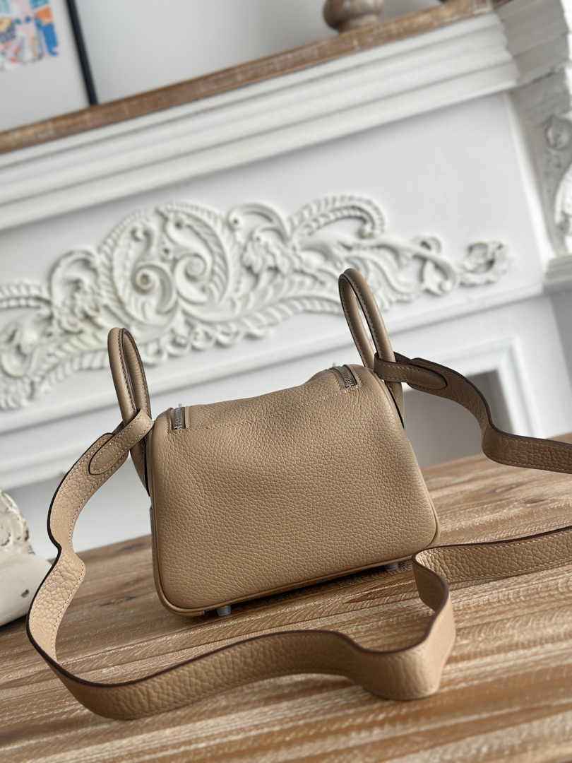 Hermes Lindy Mini Bag Khaki Togo Leather Silver H68635 - Default Title - View 3