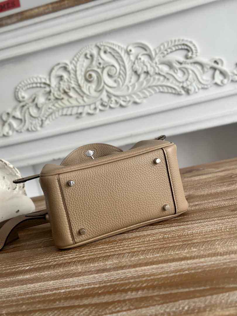 Hermes Lindy Mini Bag Khaki Togo Leather Silver H68635 - Default Title - View 4