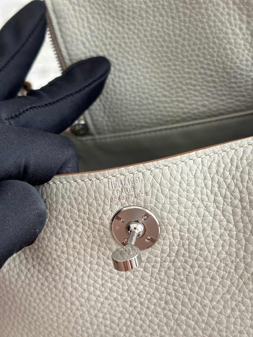 Hermes Lindy Mini Bag Light Gray Togo Leather Silver H68653 - Default Title - View 8