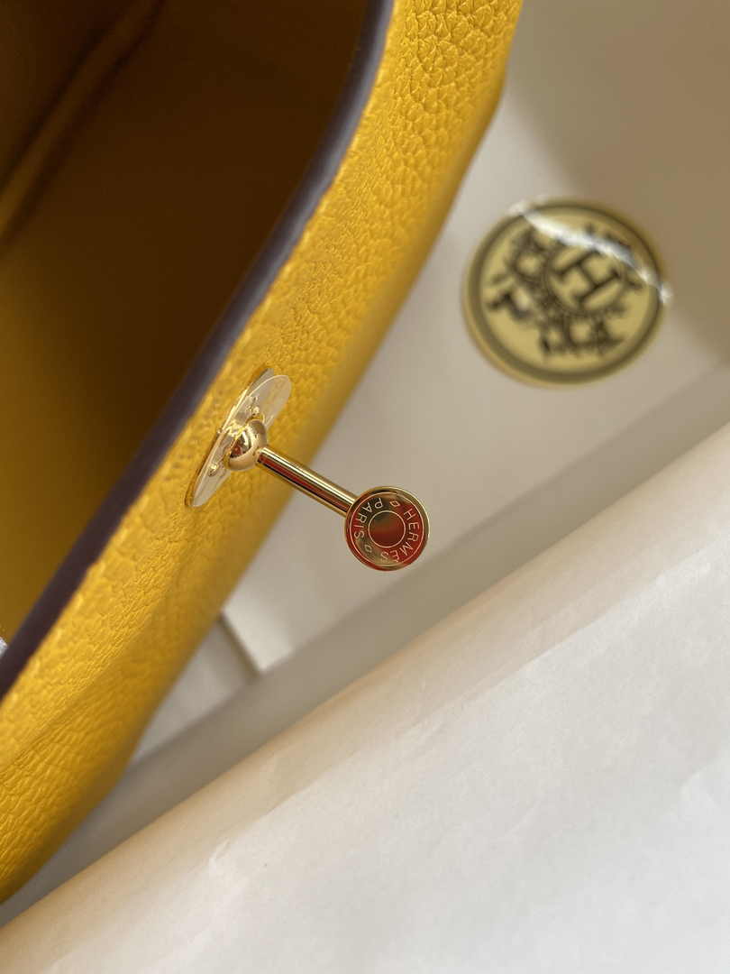 Hermes Lindy Mini Bag Yellow Togo Leather Gold Hardware H8644 - Default Title - View 8