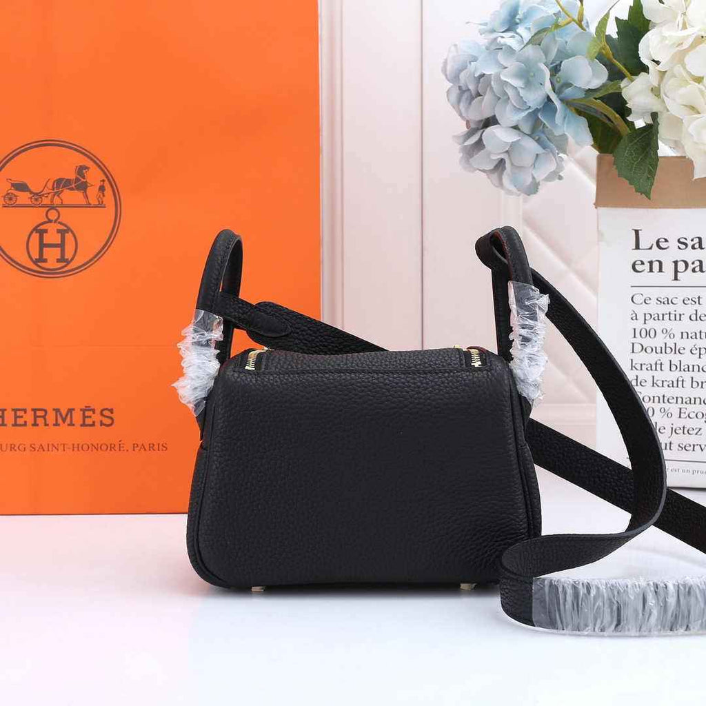 Hermes Lindy Mini Bag Black Togo Leather Gold Hardware H8608 - Default Title - View 2